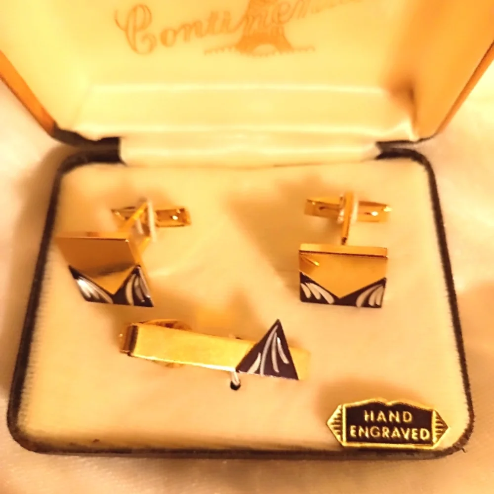 Continental Vintage gold tone black white hand engraved cuff links tie c…